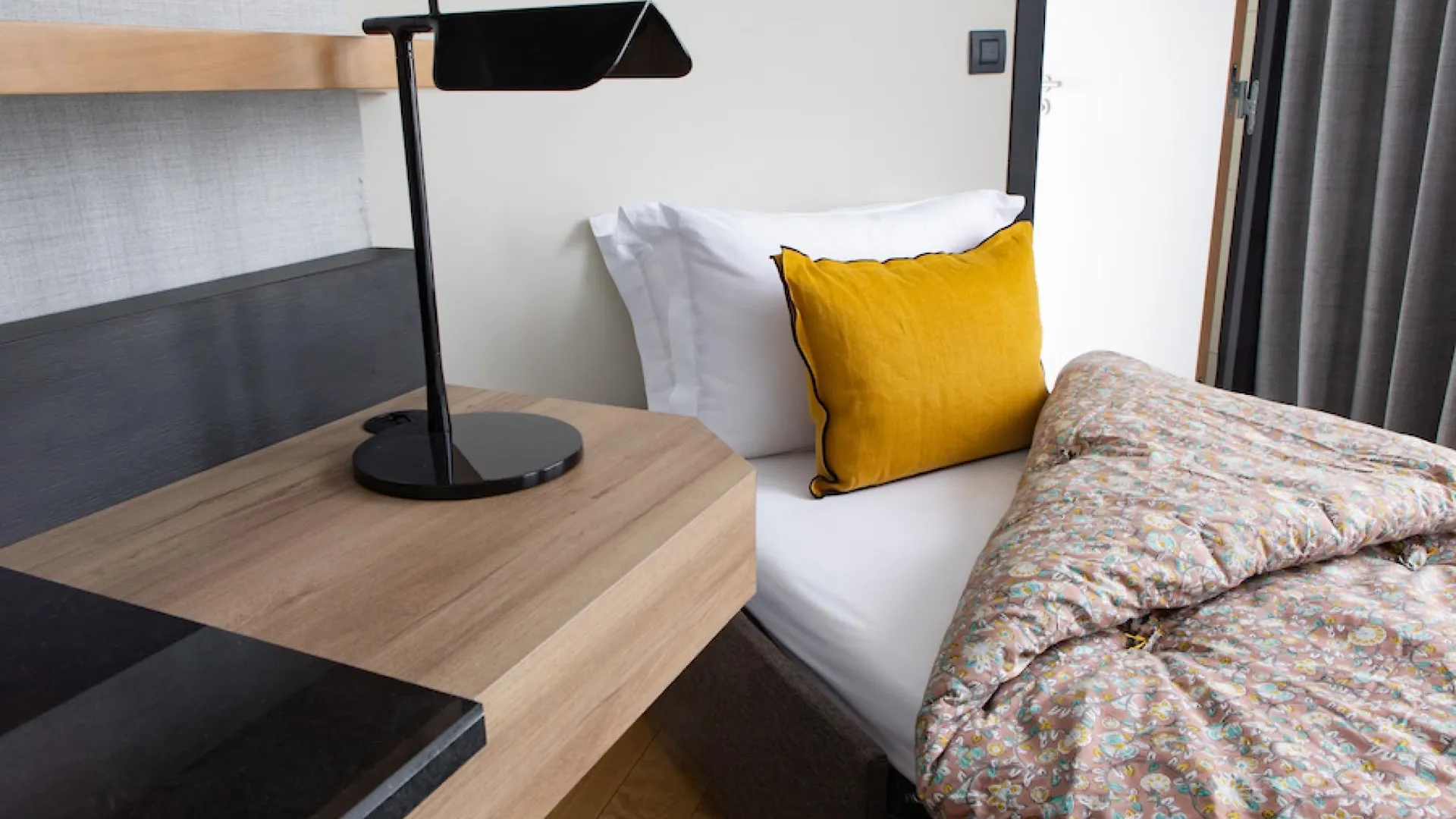 Hotel Maison Mere Paris